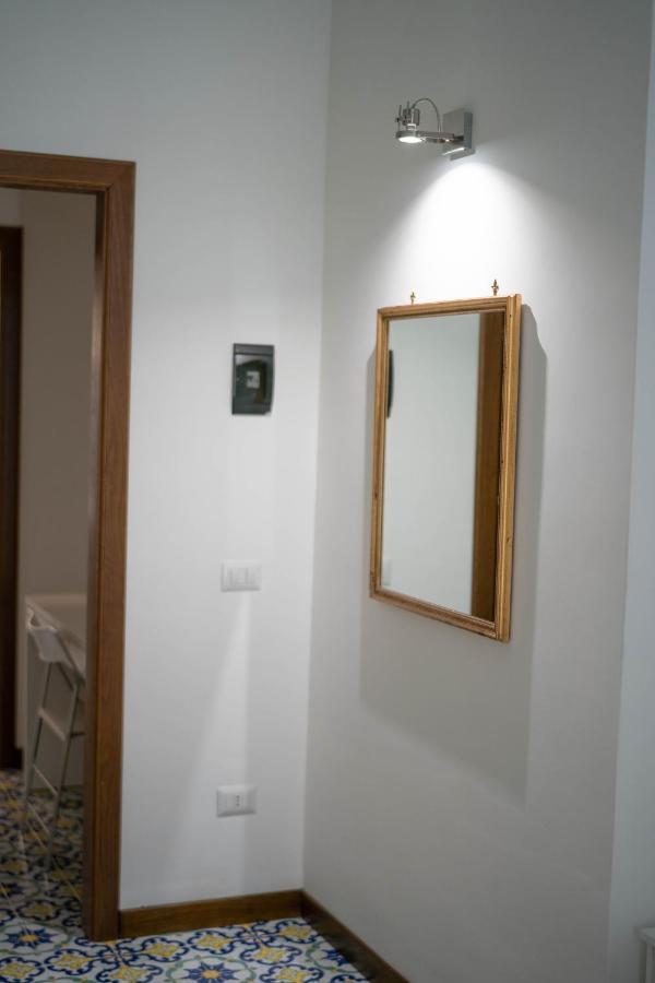Arcoleo Prestige By Dimorra Bed & Breakfast Napoli Bagian luar foto