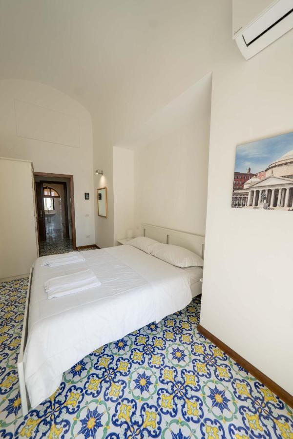 Arcoleo Prestige By Dimorra Bed & Breakfast Napoli Bagian luar foto